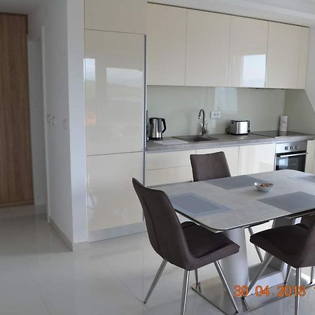 My Paradies - Njivice Penthouse*** Экстерьер фото