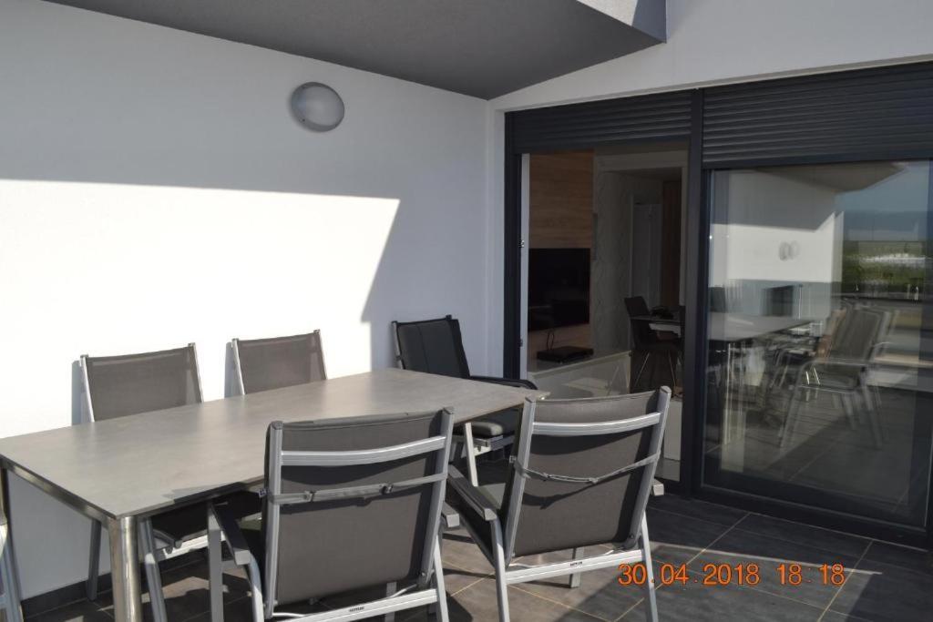 My Paradies - Njivice Penthouse*** Экстерьер фото