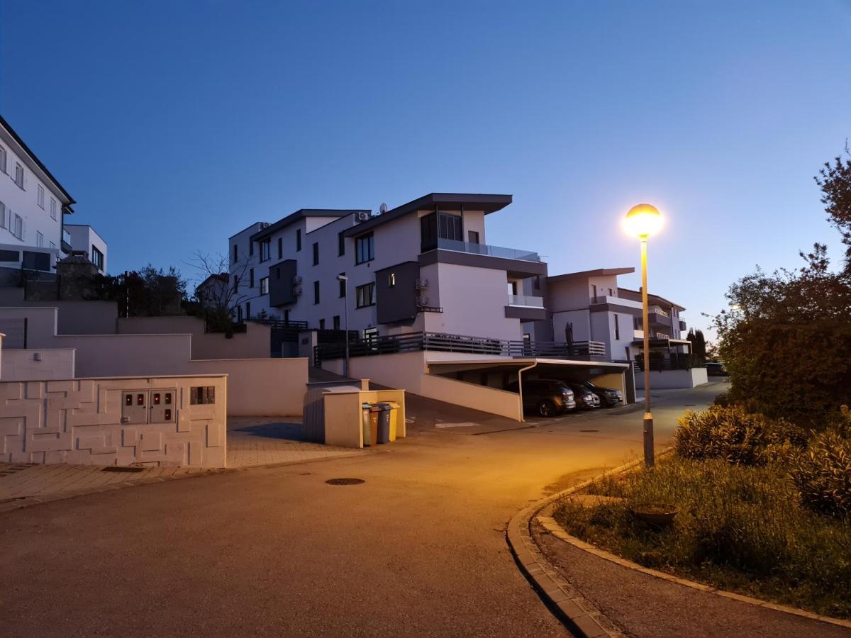 My Paradies - Njivice Penthouse*** Экстерьер фото